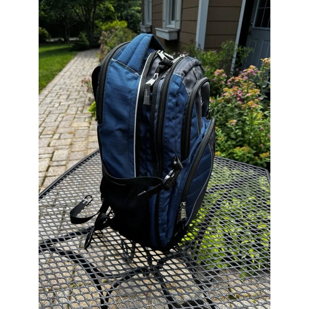 High Sierra Swerve Large Laptop Backpack Suspension Strap System Blue Gray Black